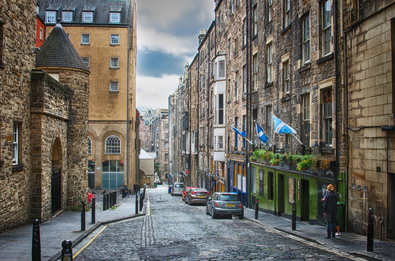Edinburgh Fringe: Where to Store your Bags