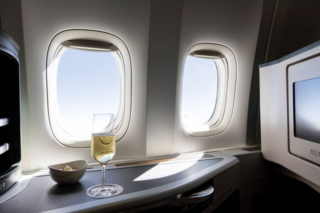 28 Best Business-Class Airlines