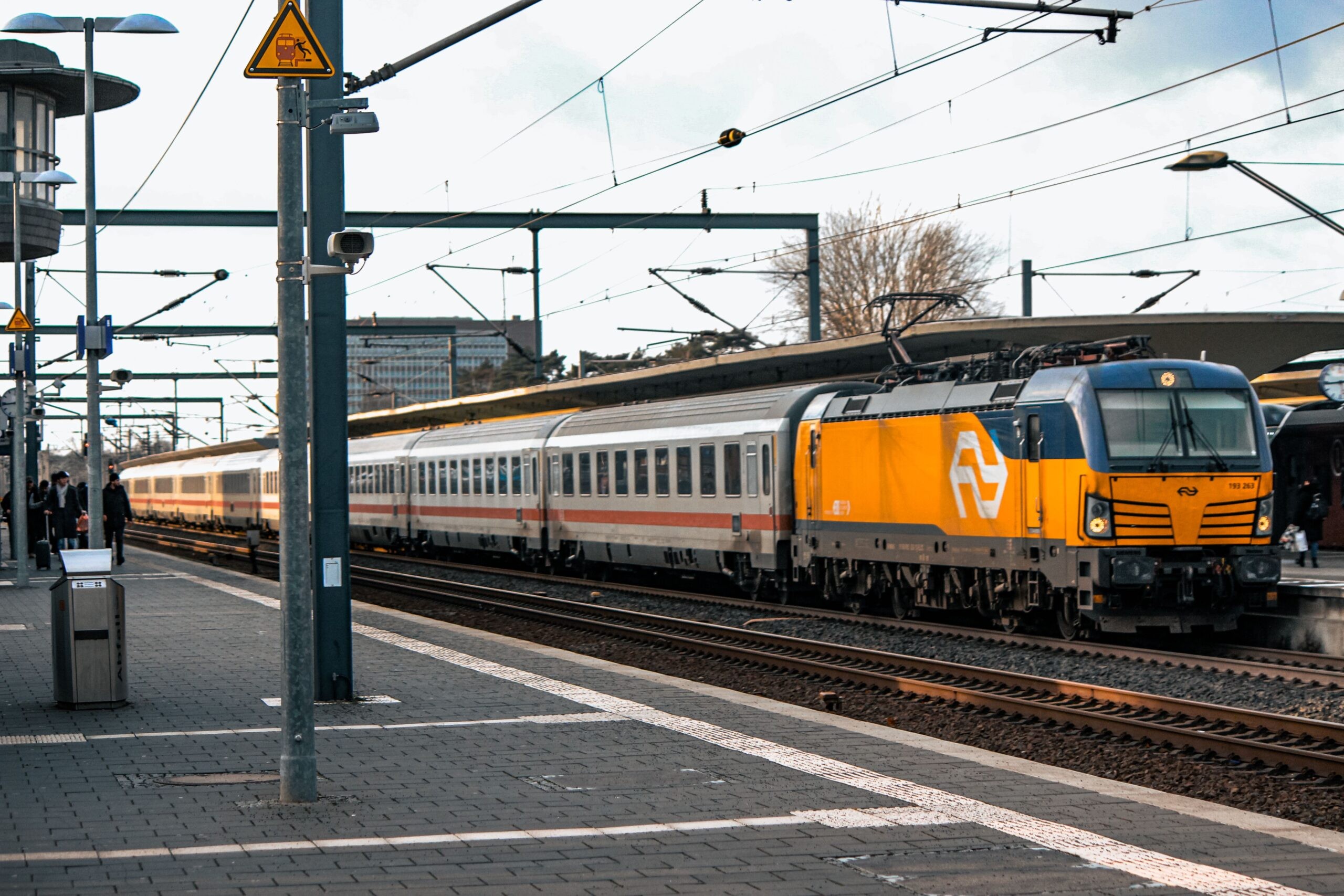 European Trains Are Starting to Charge for Your Luggage European Trains Are Starting to Charge for Your Luggage