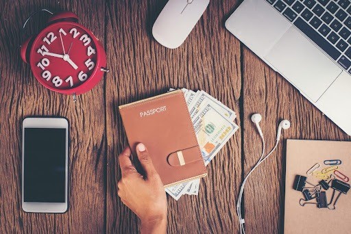 6 Tips to Keep Your Travel Documents Organised and Secure 6 Tips to Keep Your Travel Documents Organised and Secure